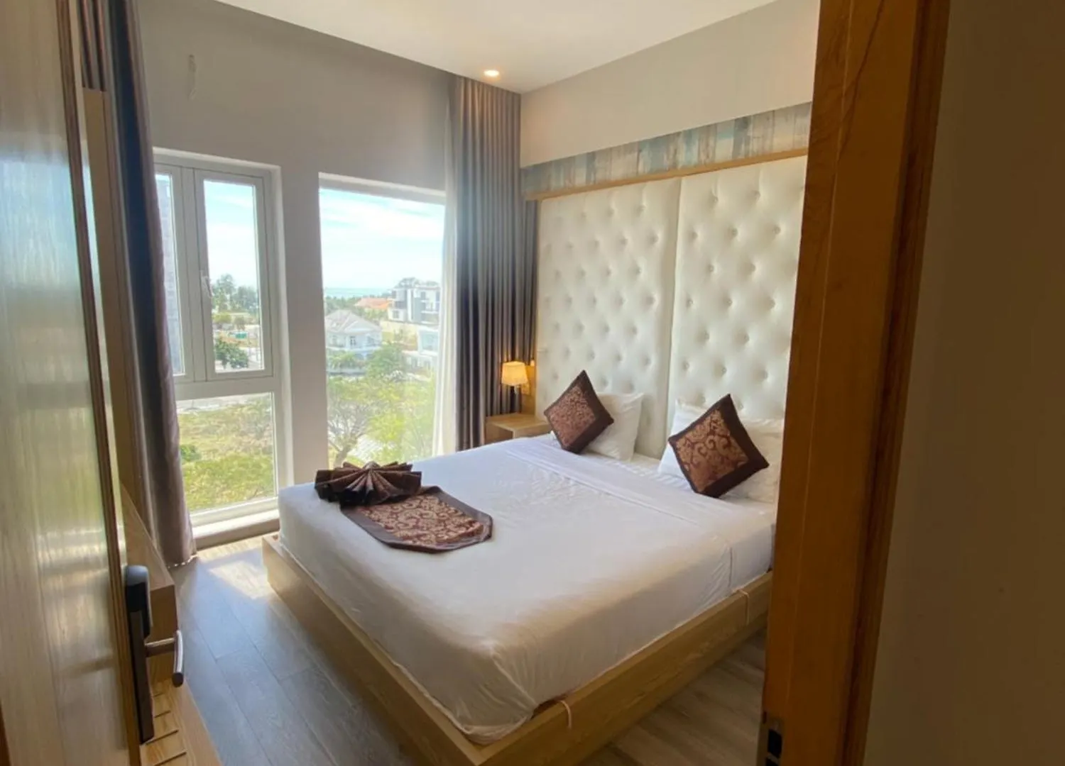 Emerald Ocean Hotel Phan Thiet 2*,