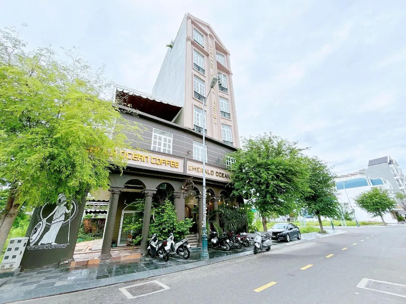 Emerald Ocean Hotel Phan Thiet