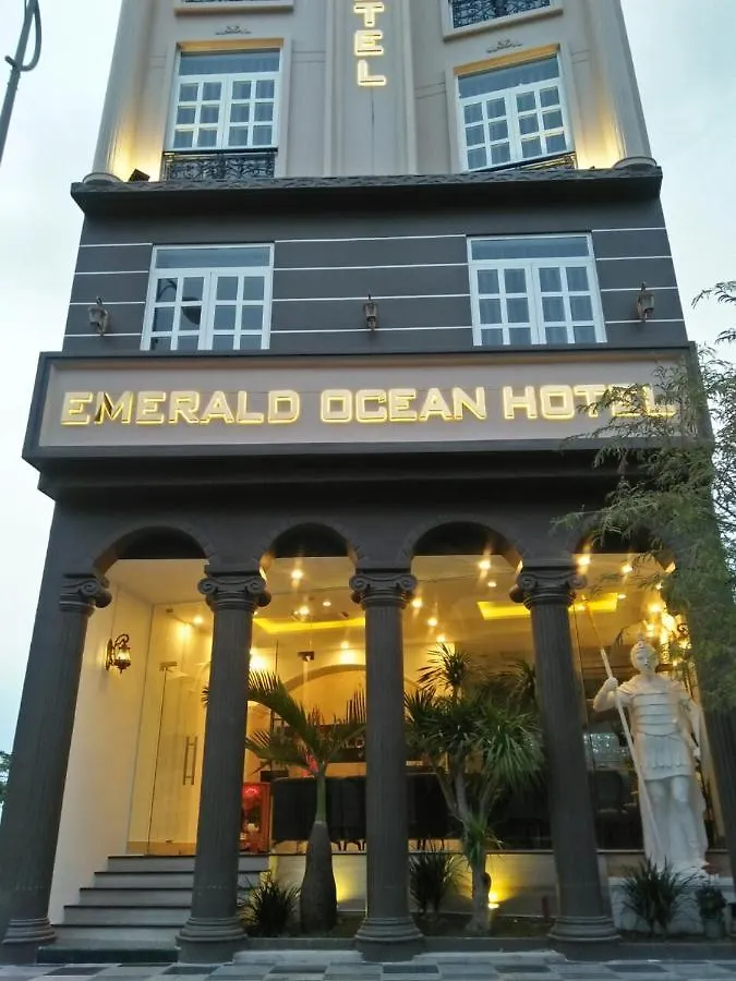 Emerald Ocean Hotel Phan Thiet 2*,  Vietnam