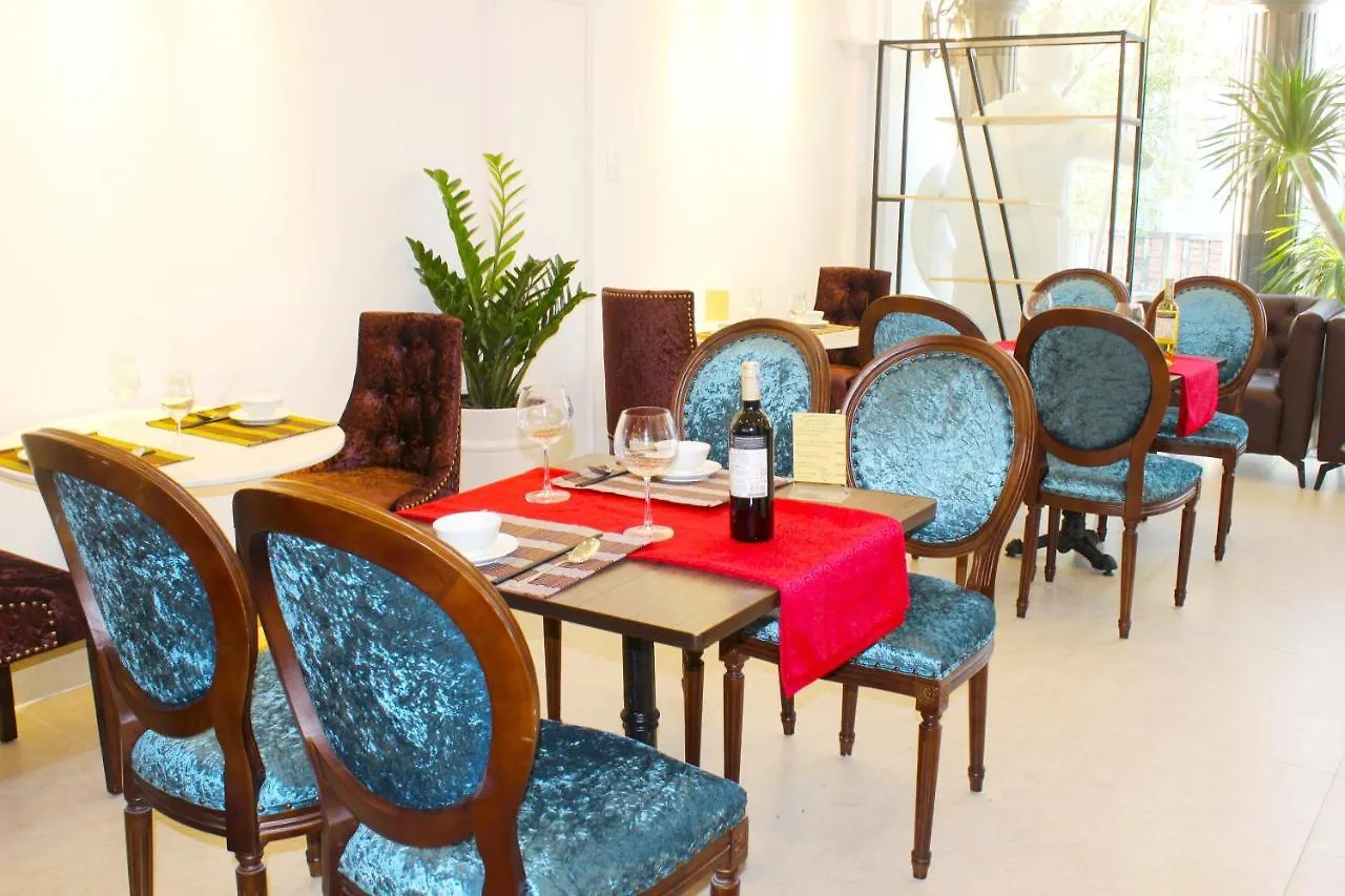 Emerald Ocean Hotel Phan Thiet 2*,  Vietnam